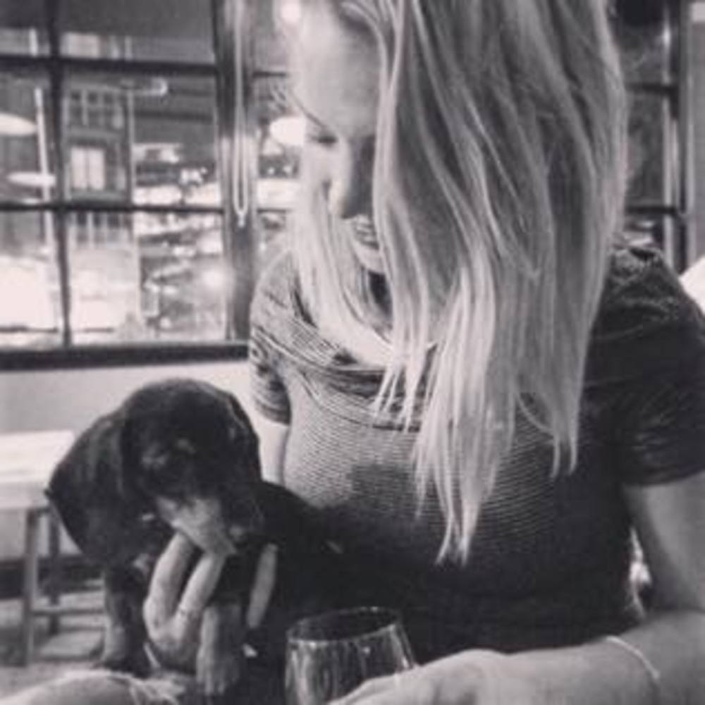 Meet your Posher, Jenbay